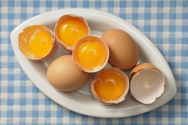  Trứng