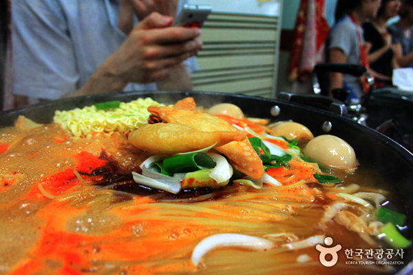 Phố tteokbokki 4