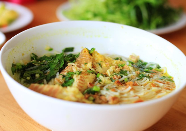 Quán bún cá lóc miền Tây 4