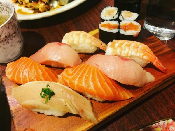 Sushi, Nhật