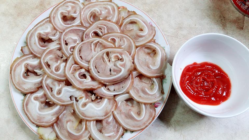 4 món ăn ngon không thể cưỡng nổi từ tai heo1