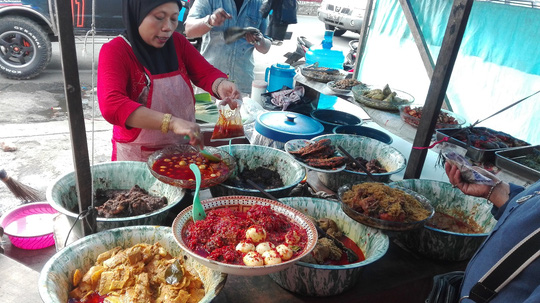 Tổng hợp những món ăn bình dân, đường phố nhất định phải ăn khi đến Indonesia4
