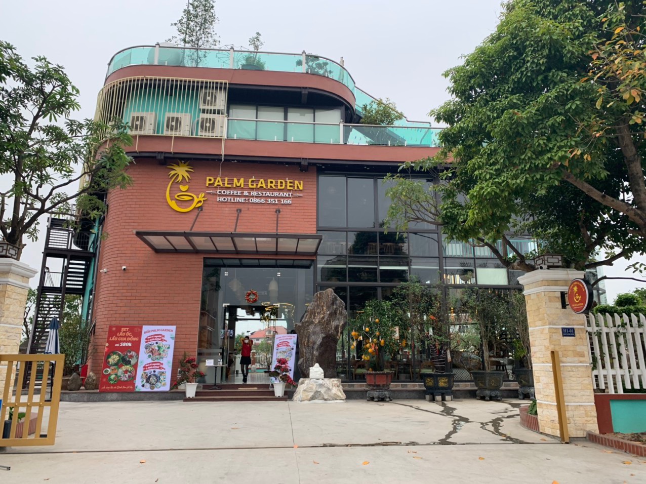 Minh Phương Palm Garden Coffee & Restaurant