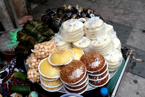 Du lịch ẩm thực Hà Nội, bánh đúc nộm
