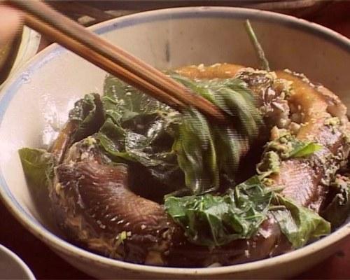 L&aacute; c&aacute;ch đậm đ&agrave; hương qu&ecirc;