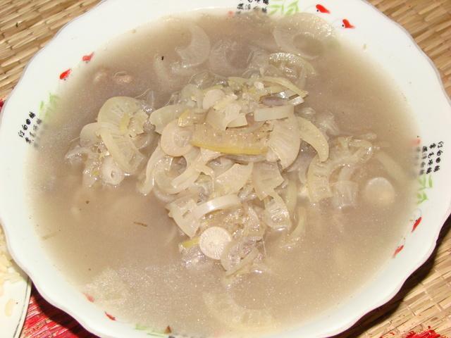 Đậm đà bát canh chuối rừng.