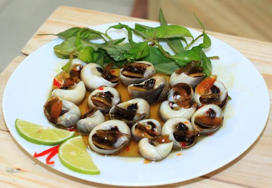 Ốc mỡ xốt nước quất.