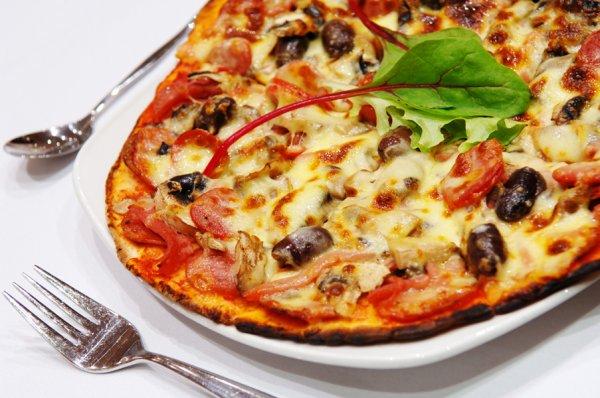 Italian Pizza Top 10 Most Popular Italian Food in the World