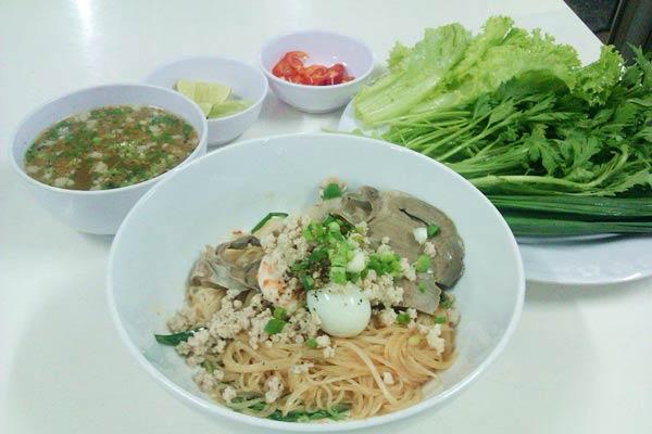 Giai thoại bò kho Phạm Thị Trước - 7