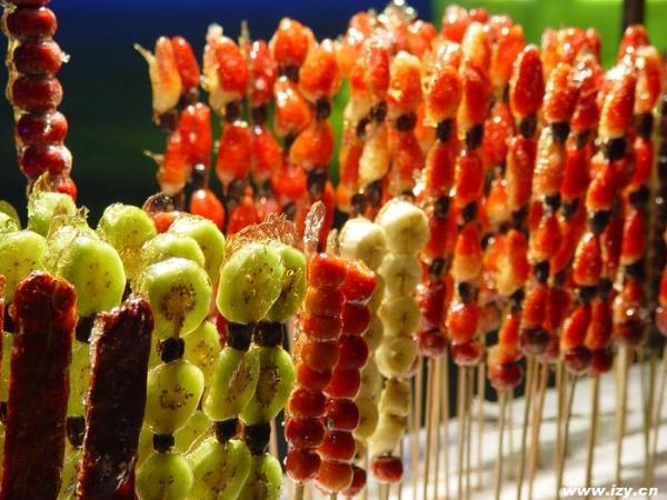 Kẹo hồ lô và niềm say mê từ phim kiếm hiệp 5 Kẹo hồ lô và niềm say mê từ phim kiếm hiệp 5
