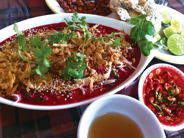 Thưởng thức món dê ở quán Rặt Dê 